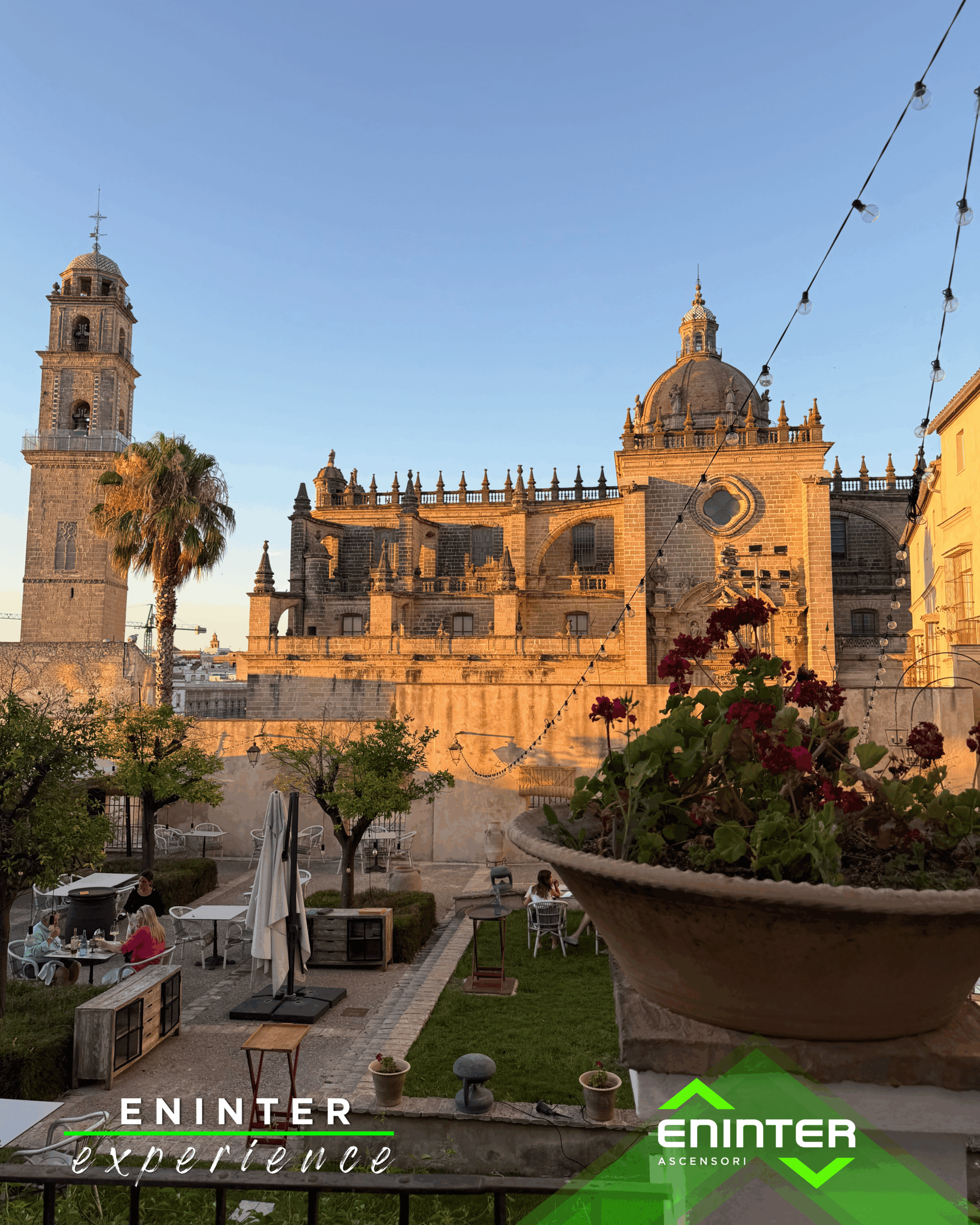Gruppo di amministratori di condominio all'Eninter Experience di Jerez